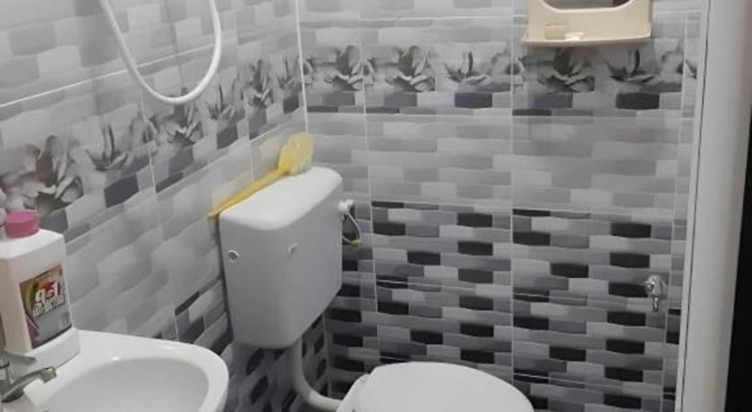 Oyo 90936 Hotel Manjoi Inn Ипох Экстерьер фото